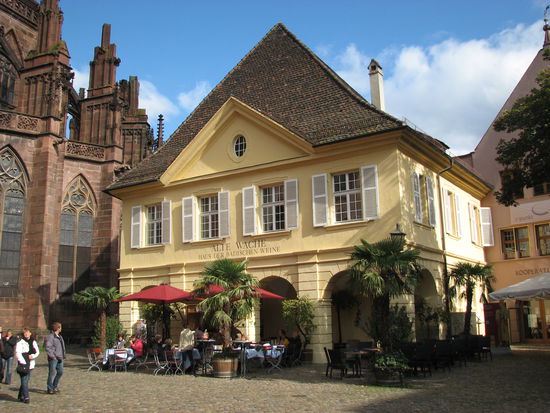 Alte Wache - heute Haus des Weines