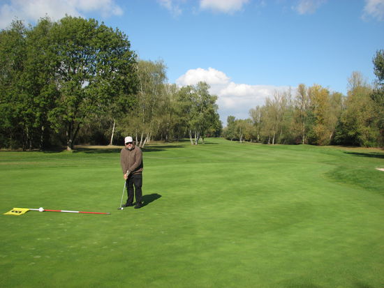 Kennzeichen des Platzes: schnelle Grüns