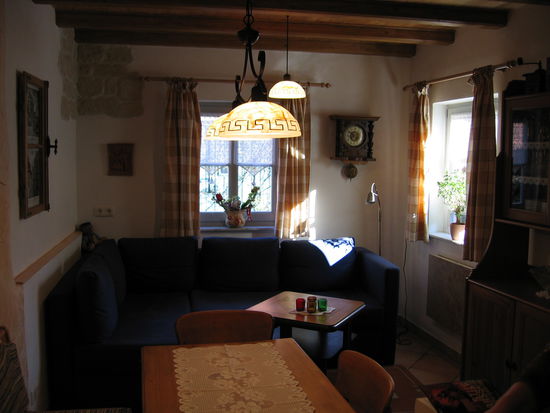 im Erdgeschoß das Wohnzimmer