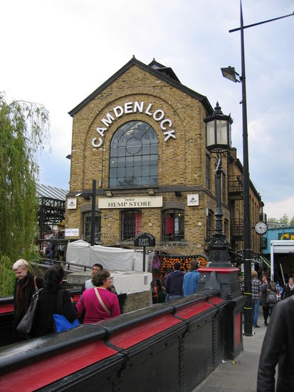 Camden Lock Halle - ein interessanter Industriebau mit restaurierten Verglasungen und