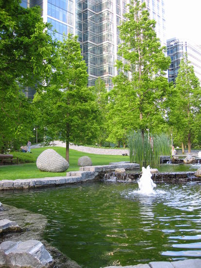 Park über der Ubahnstation