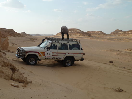 der Übernachtungsplatz ist gefunden - 28,698134° N / 27,531122° O