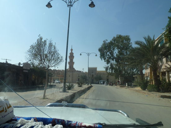 zur 'Innenstadt' von Siwa