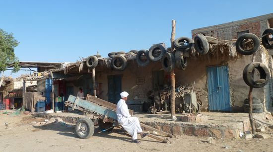 heute hätte Reeda an der Strasse die Auswahl unter drei Reifenhändlern gehabt