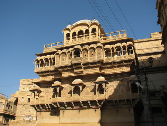 Stadtpalast - Fassade am großen Platz