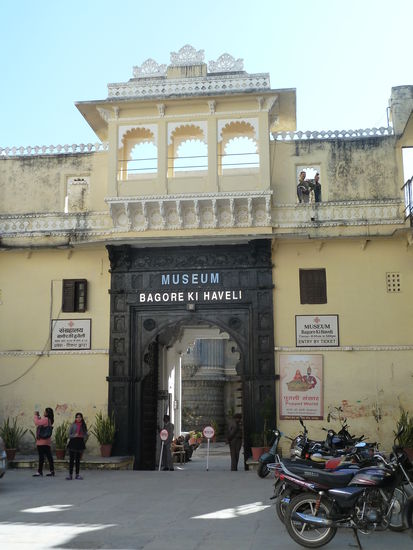 sehr interessantes Museum mit verschiedenen Räumen, die einen Eindruck der Lebensbedingungen vermitteln