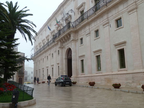 Palazzo Ducale - erbaut von der Adelsfamilie Caracciolo - 1668-1742