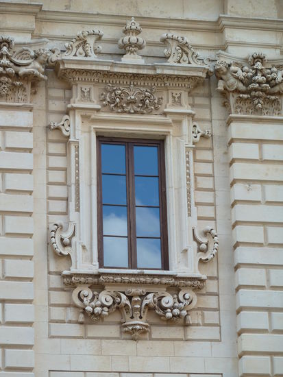 Fensterumrahmung am Palazzo del Seminario