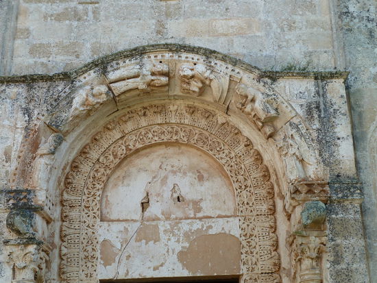 Archivolte mit Szenen der Geburt und aus der Kindheit Jesu