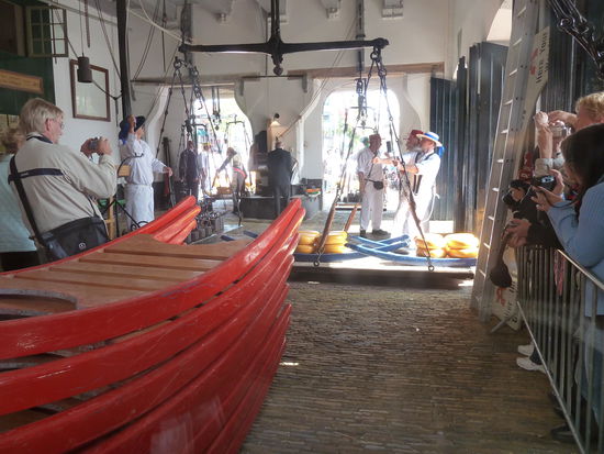 die offizielle Wiegestation im Rathaus