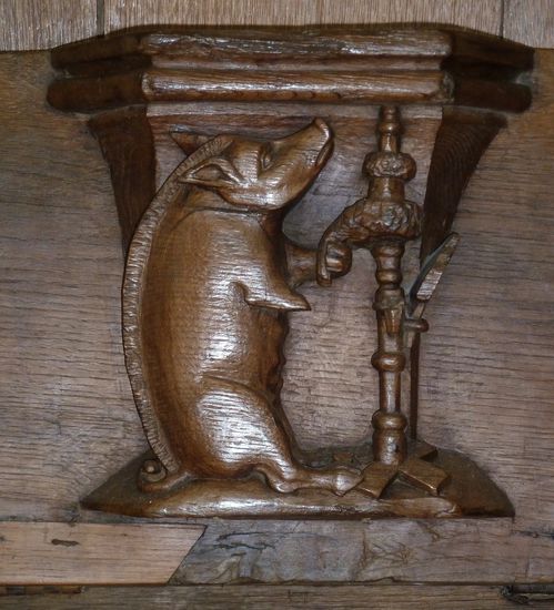 die Schnitzereien im Chorgestühl