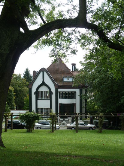Das Haus Behrens wurde trotz starker Kriegszerstörungen weitgehend authentisch wiederaufgebaut.
