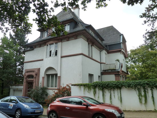 errichtet 1908 zur Hessischen Landesausstellung für freie und angewandte Kunst von Architekt Conrad Sutter (1856-1927)