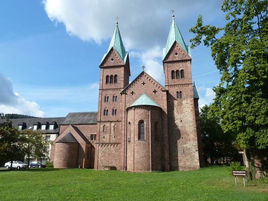 neues Dominikanerinnen-Kloster