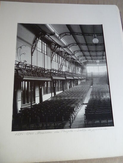 Maison du Peuple, Saal