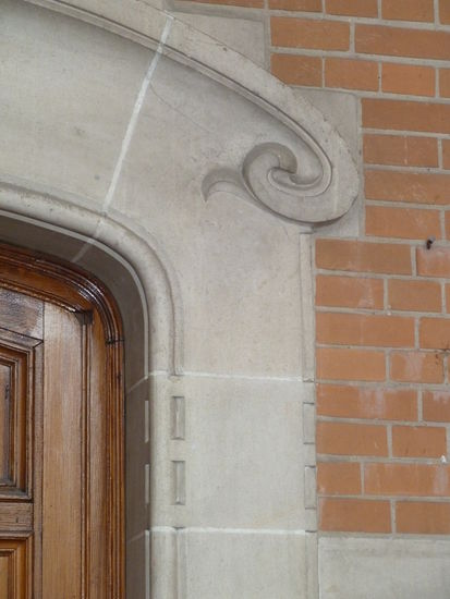 Details einer Klassenzimmertüre