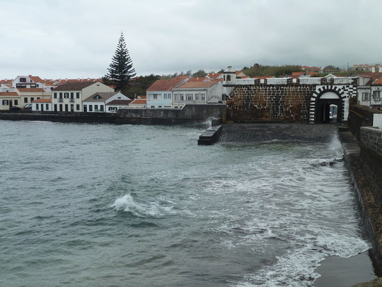 alter Hafen Porto Pim