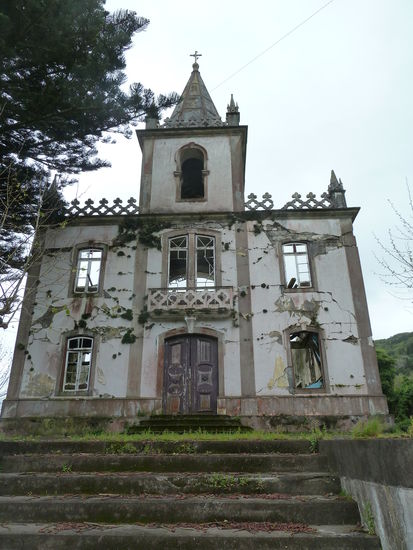 Kirche im Nachbardorf