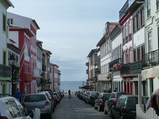 rua diretta - Blick zum Hafen