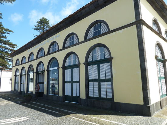 Das Emigrationsmuseum ist aus einem privaten nachlaß entstanden und in der alten Fischhalle untergebracht.