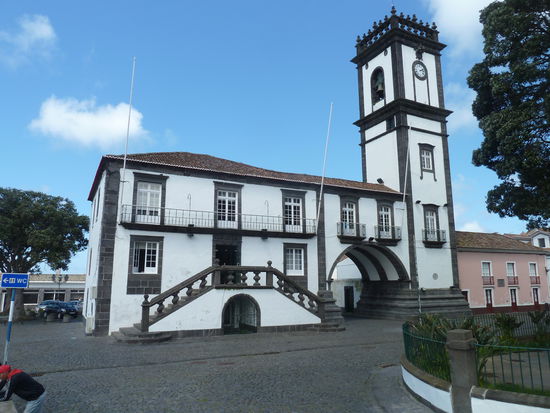 camara municipal - Rathaus - elegantes Gebäude aus dem 16./17.Jh.