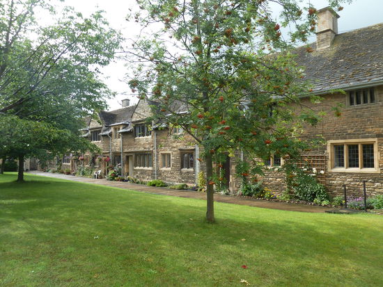 altes Hospital von Lord Burghley  - umgewidmet in Wohnungen -