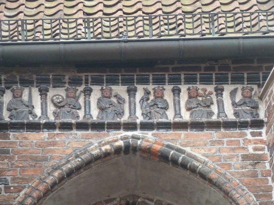 Marienkrönungsfries