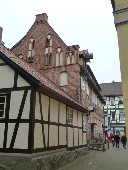 gotischer Backsteingiebel der Ratsweinhandlung