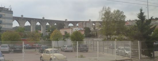 mein Bild wurde aus dem Vorortzug nach Sintra gemacht