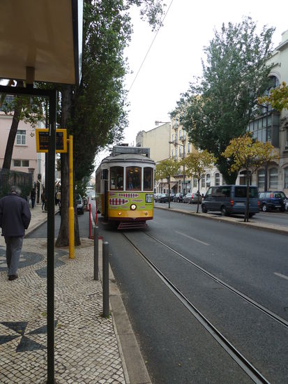 Tram 28 - die Nostalgie-Straßenbahn Lissabons