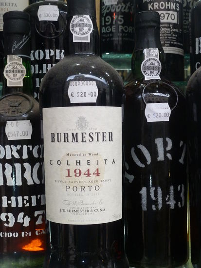 Lediglich die Preise von altem Portwein finden wir interessant!