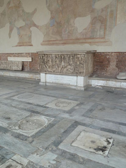 Grabstätten des Pisaner Adels