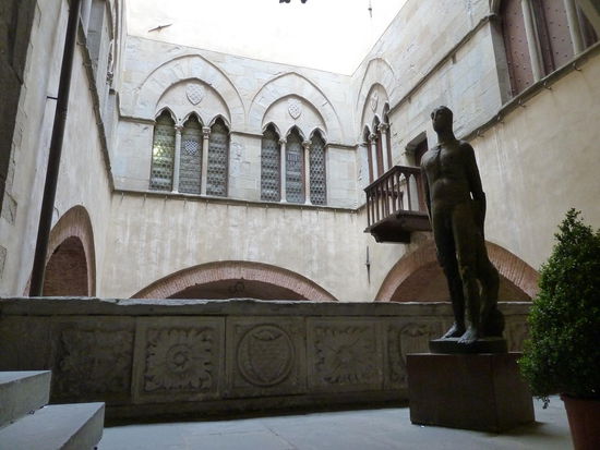 Kommunalpalast- Innenhof