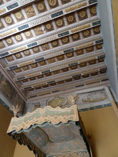 kunstvolle Decken in den Schlafgemächern