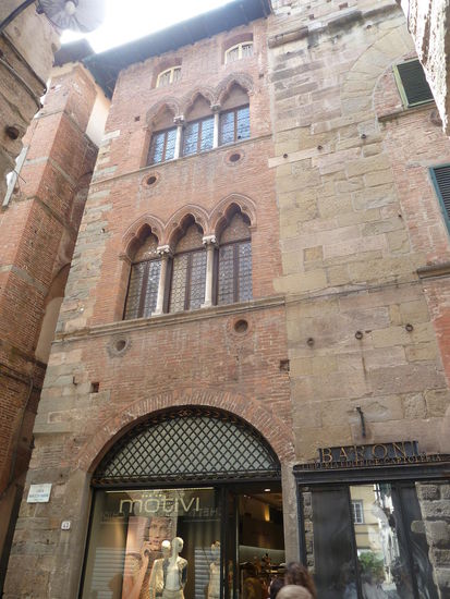 Casa Barletti-Baroni