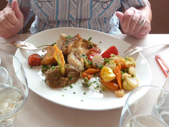 Ulrike ist nicht die begeisterte 'Fischsuppen'-Fanatikerin - sie wählt Seeteufel