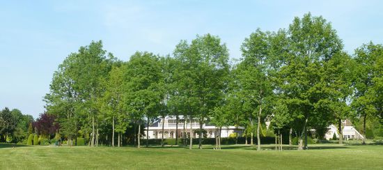 'kleines' Anwesen am Golfplatz