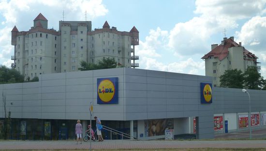 'Burgarchitektur' als moderner Wohnungsbau