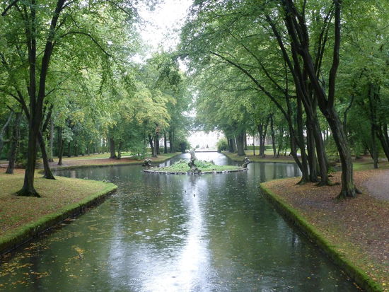 Wasserkanal des Hofgartens