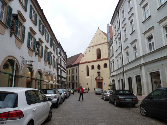 im Antiquitätenviertel