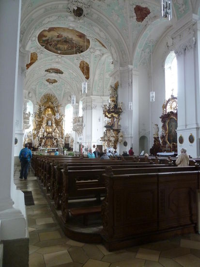 mit reicher Barockausstattung