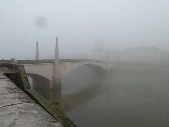 Brücke über die Soane 'mit Blick auf Chalon'
