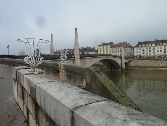 Brücke über die Soane 'mit Blick auf Chalon' - das gleiche Motiv zwei Stunden später