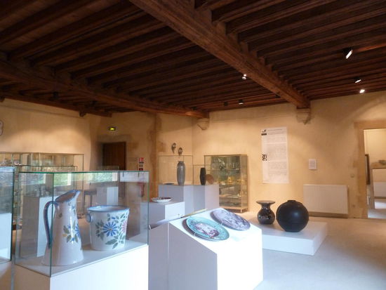 Fayencen aus Charolles