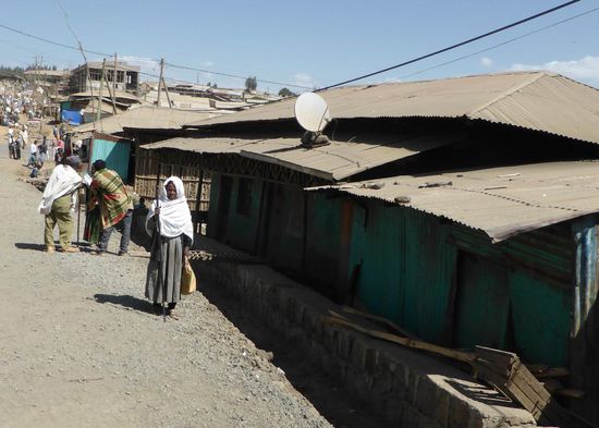 überall Dreck und Staub