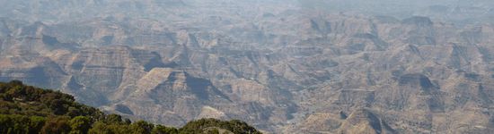 Der Grandcanyon in den USA steht m.E. diesem Anblick in Nichts nach. 
Man muß es gesehen haben.