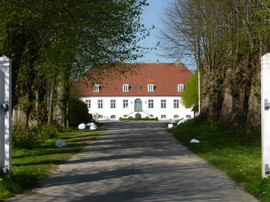Herrenhaus Luisenlund - heute Internatsgymnasium
