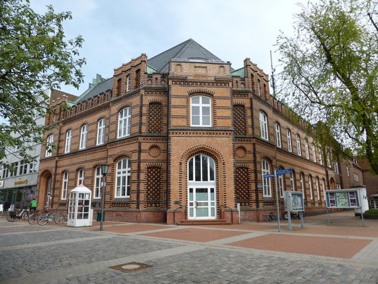 auch hier sind einige kommerziell genutzte Gebäude gut restauriert worden