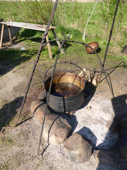 wie z.B. Wollfärbung