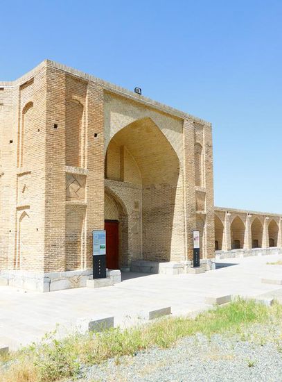 Vier-Iwan-Hofkarawanserei